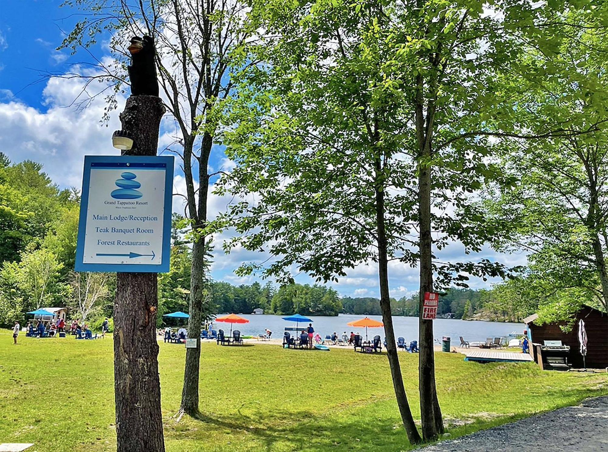 The Grand Tappattoo Resort, Ascend Hotel Collection Otter Lake Екстериор снимка